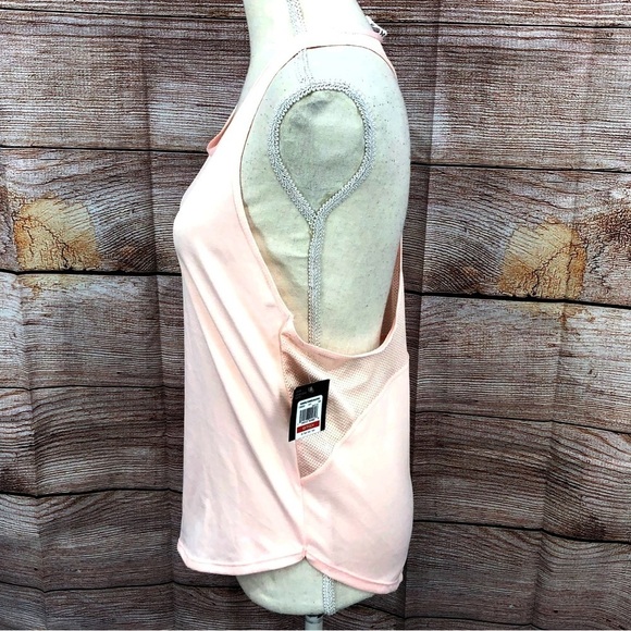 NWT Under Armour Pink Tech Vent Twisted Back Tank Size XS - Picture 3 of 11